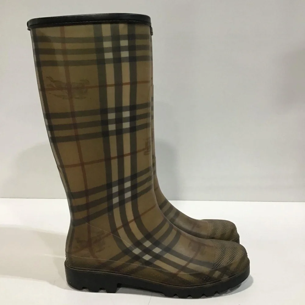 Women’s Burberry Plaid Tall Rain Boots Black Sole Size 39